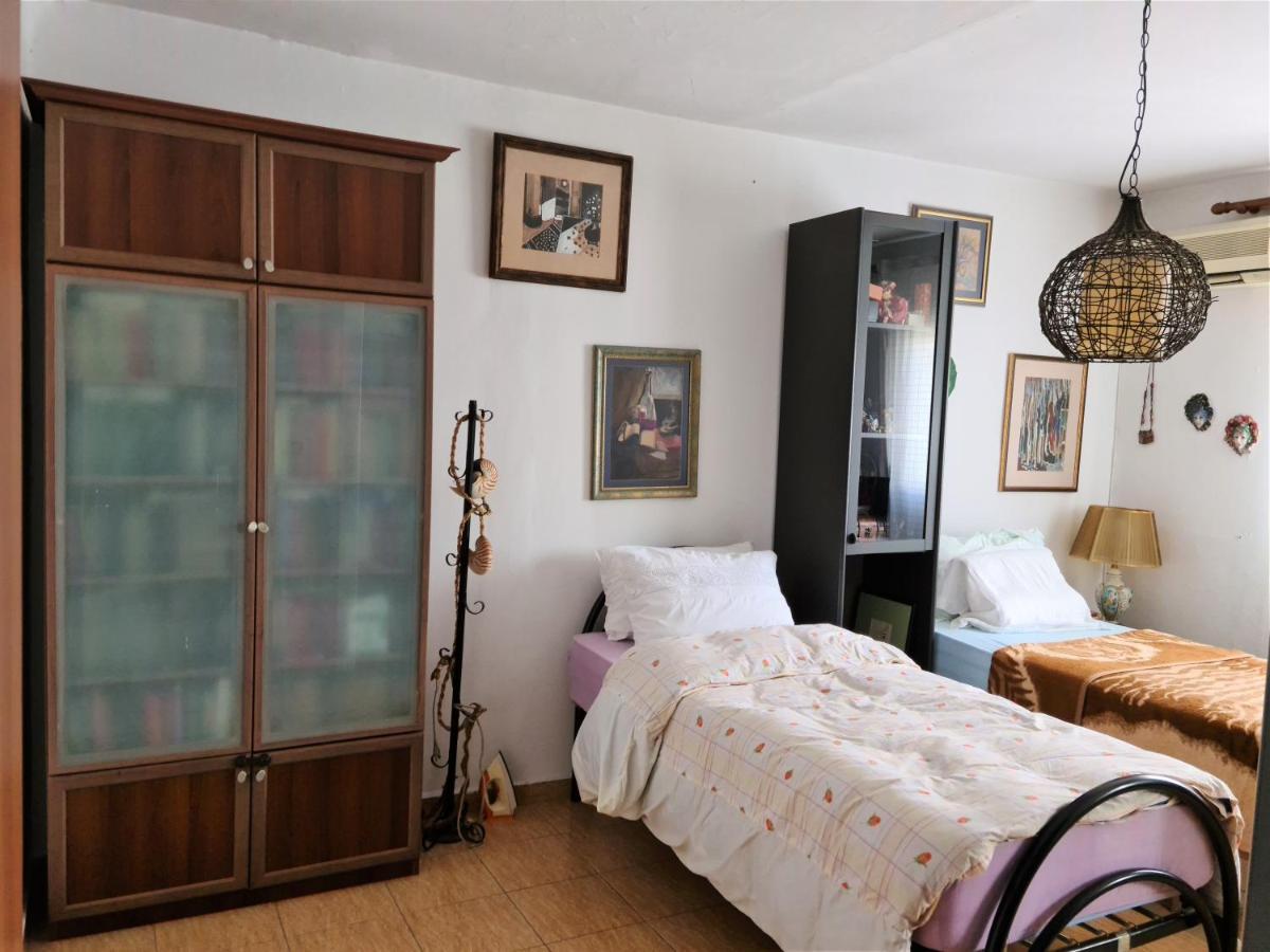 2-Bedroom Apartment With Dajti Mountain View 티라나 외부 사진