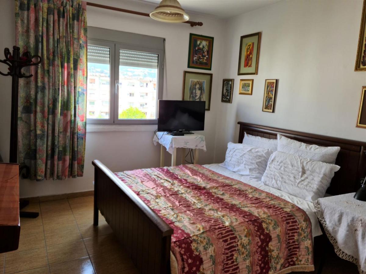 2-Bedroom Apartment With Dajti Mountain View 티라나 외부 사진