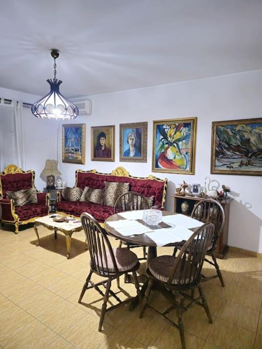2-Bedroom Apartment With Dajti Mountain View 티라나 외부 사진